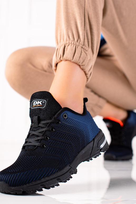 Sporta stila apavi  Melnas krāsas Dk