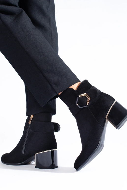 Eleganta stila sieviešu zābaki uz...