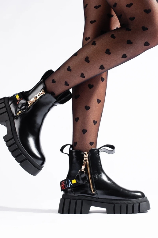 melnas krāsas zābaki ar platformu