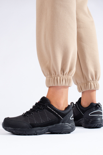 Melni ūdensnecaurlaidīgi... 2