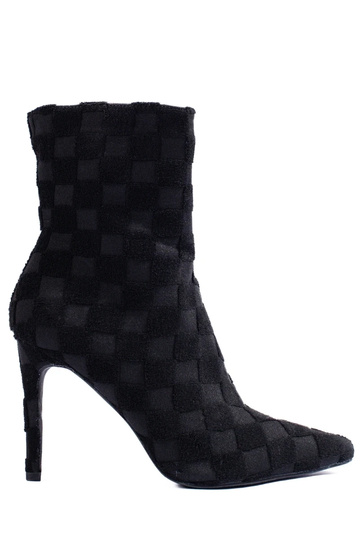 Augsts aprīkots sieviešu...