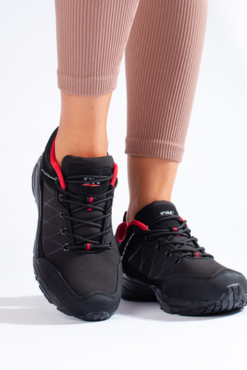 Melni un sarkani... 2