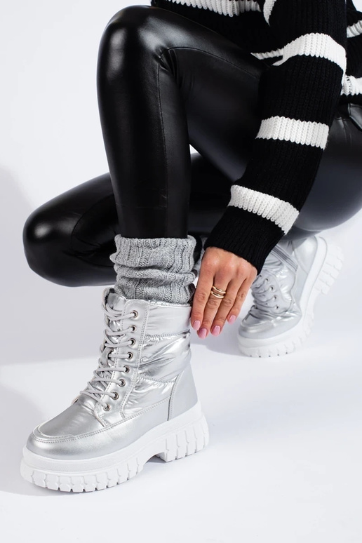 Sudraba krāsas Sieviešu sniega zābaki...