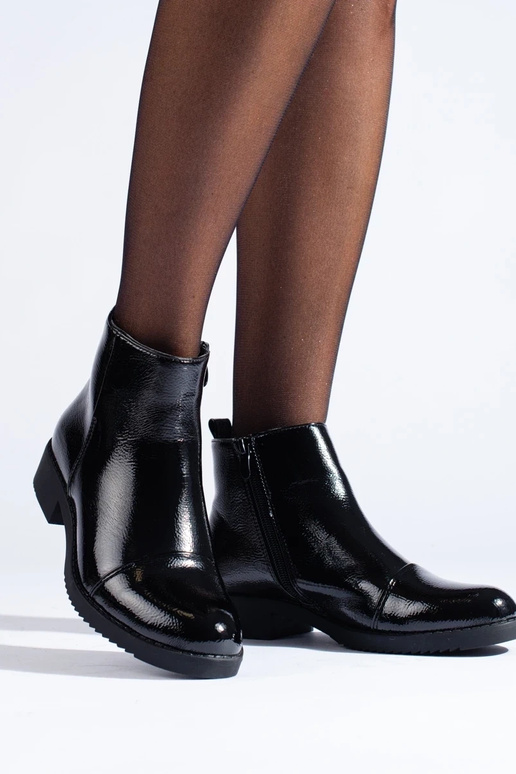 Laque zems sieviešu zābaki Laque zems sieviešu zābaki