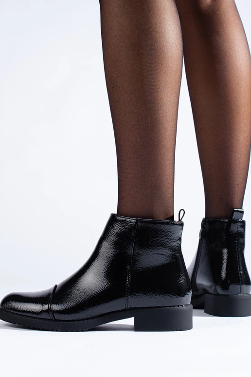 Laque zems sieviešu zābaki Laque zems sieviešu zābaki