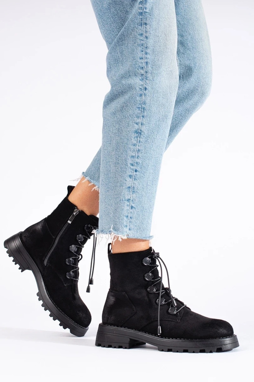 zamšādas sieviešu zābaki Melnas krāsas zamšādas sieviešu zābaki Melnas krāsas