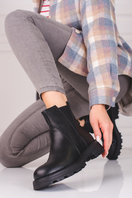 melnas krāsas Sieviešu zābaki no eko... melnas krāsas Sieviešu zābaki no eko...