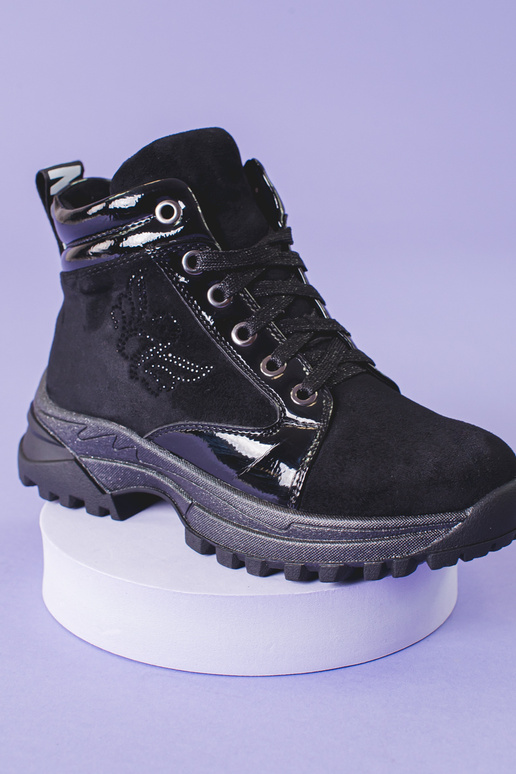 melnas krāsas zābaki meitenīga uz...