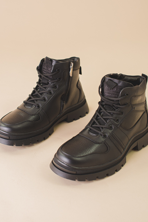 Izolēti vīriešu zābaki ar vilnu melnā...