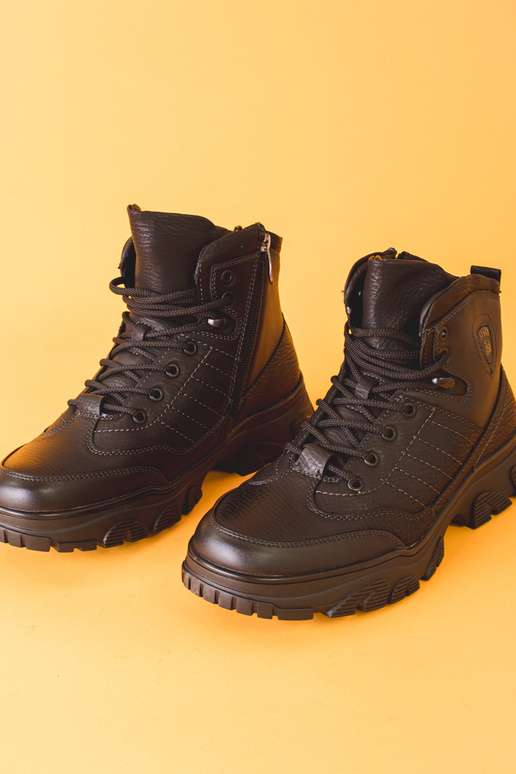 Melni ziemas zābaki vīriešiem