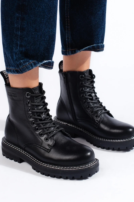 Sieviešu zābaki Melnas krāsas...