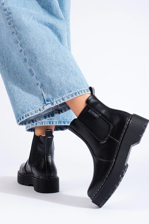 melnas krāsas Sieviešu zābaki BIG... melnas krāsas Sieviešu zābaki BIG...