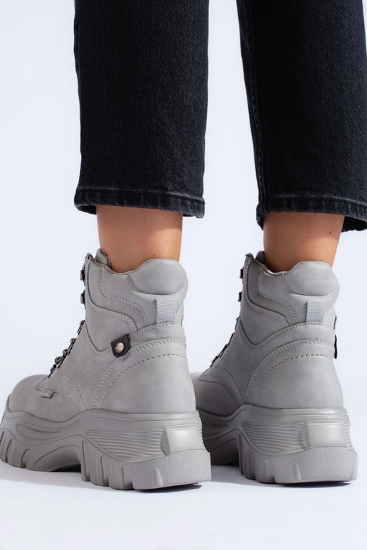 Pelēkas krāsas zābaki BIG STAR KK274367