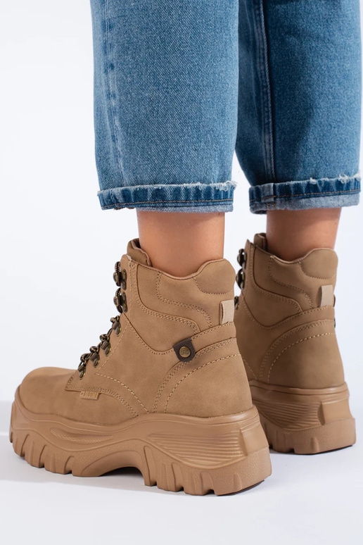 puszābaki sieviešu ar platformu BIG... puszābaki sieviešu ar platformu BIG...