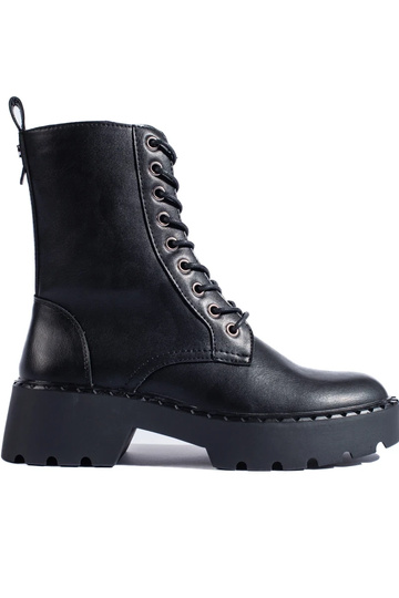 Klasiska modeļa Melnas...