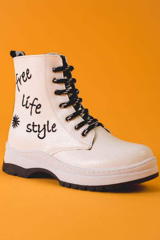 baltas krāsas zābaki meitenīga POTOCKI