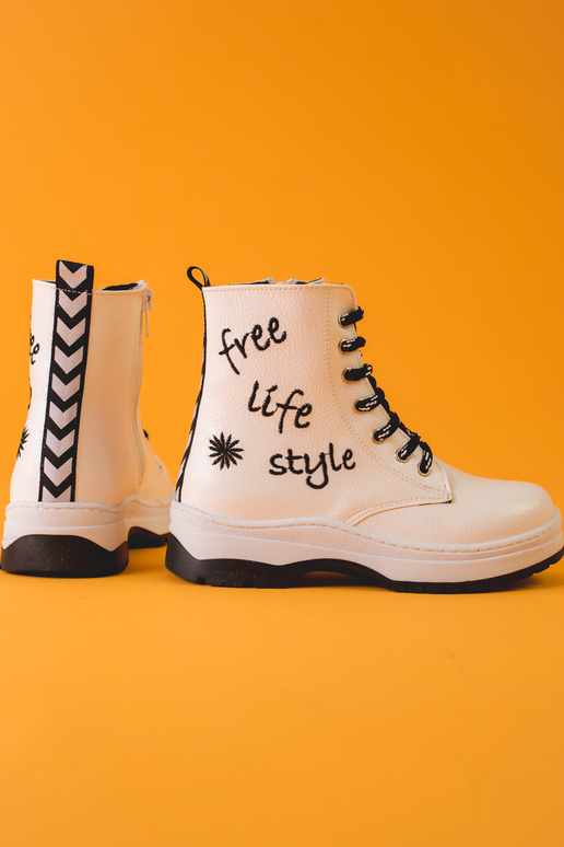 baltas krāsas zābaki meitenīga POTOCKI