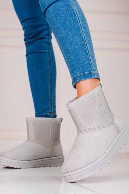 Pelēkas krāsas Sieviešu sniega zābaki...