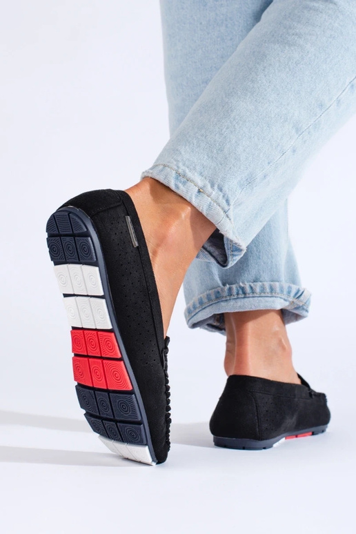 Melnas krāsas mokasīni  Shelovet