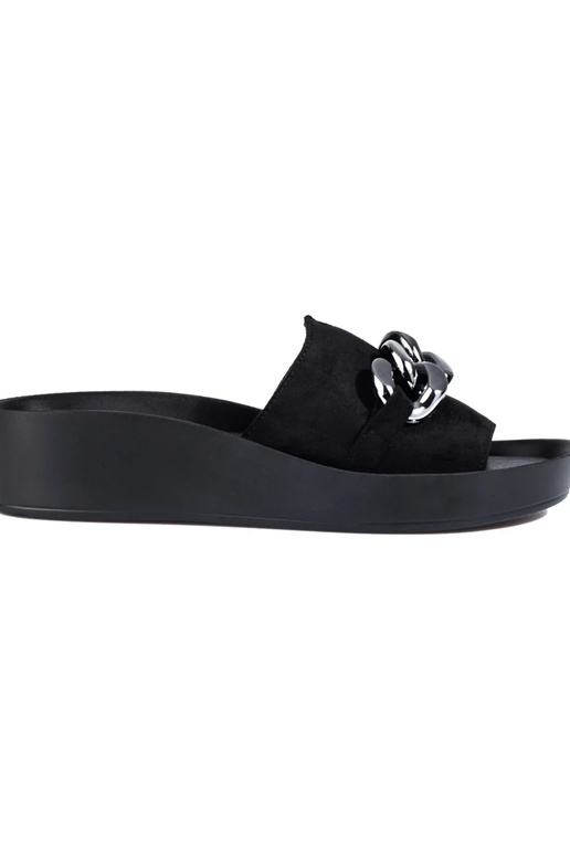 melnas krāsas čības   ar platformu... melnas krāsas čības   ar platformu...