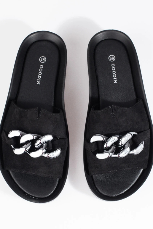 melnas krāsas čības   ar platformu... melnas krāsas čības   ar platformu...