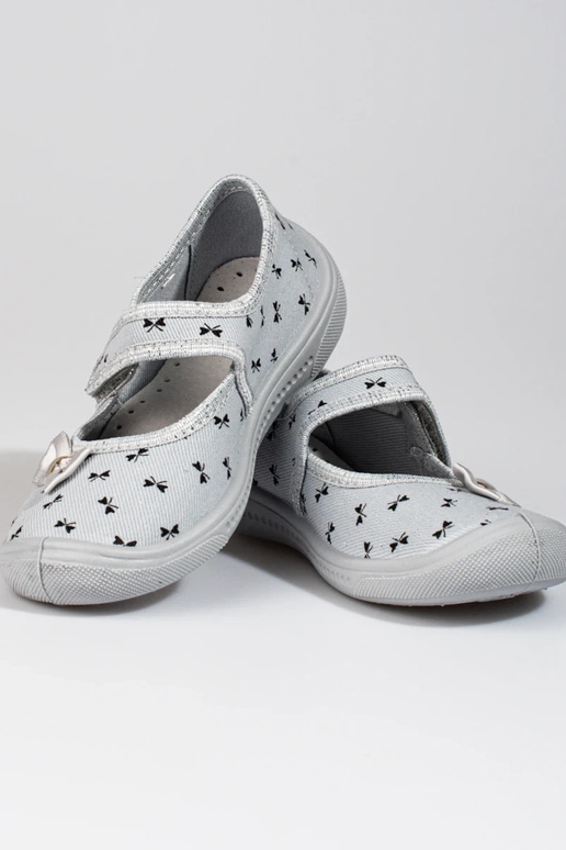 Pelēkas krāsas Apavi  Viggami Kalina