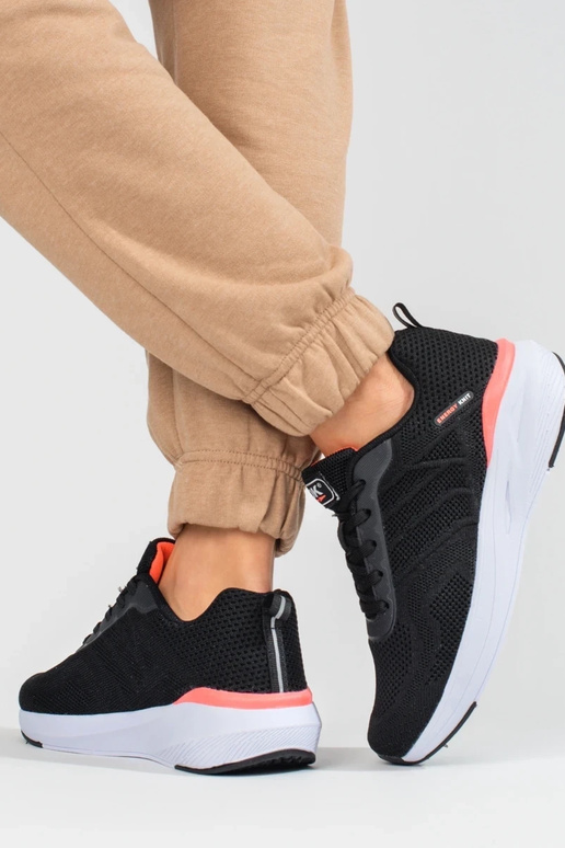 Sporta stila apavi   DK Melnas krāsas Sporta stila apavi   DK Melnas krāsas