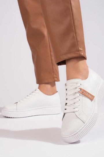 Klasiska modeļa balta krāsa... 2