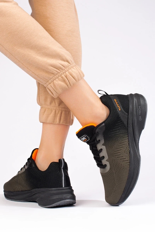 Sportiska stila Apavi  Melnas krāsas DK Sportiska stila Apavi  Melnas krāsas DK