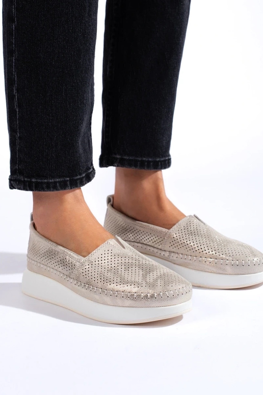 Ādas Ažūra Puszābaki Zelta Ādas Ažūra Puszābaki Zelta