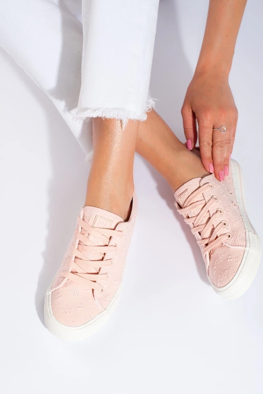 Sieviešu zābaki balta krāsa BIG STAR...