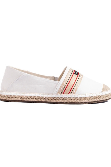 baltas krāsas  espadrilas...