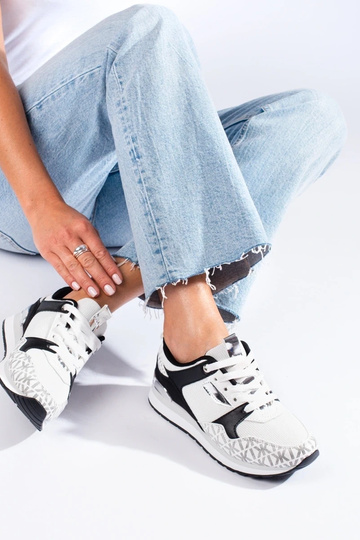 Sportiska stila balta... 2