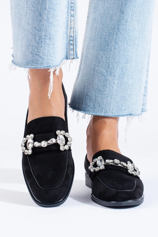 melnas krāsas mokasīni  ar sprādzēm... melnas krāsas mokasīni  ar sprādzēm...