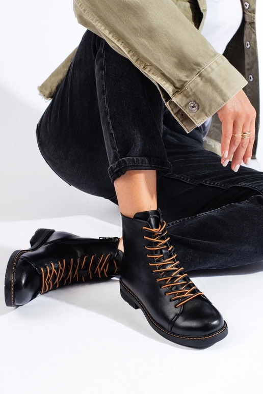 šņorējami Melnas krāsas sieviešu... šņorējami Melnas krāsas sieviešu...