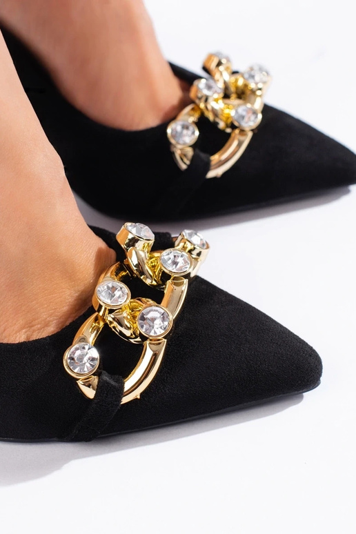 zamšādas Melnas krāsas puszābaki... zamšādas Melnas krāsas puszābaki...