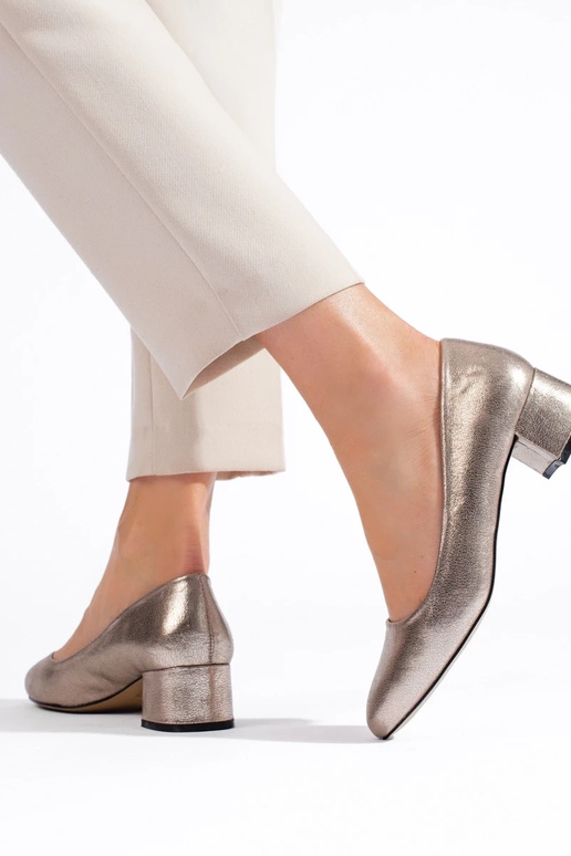 Augstpapēžu kurpes