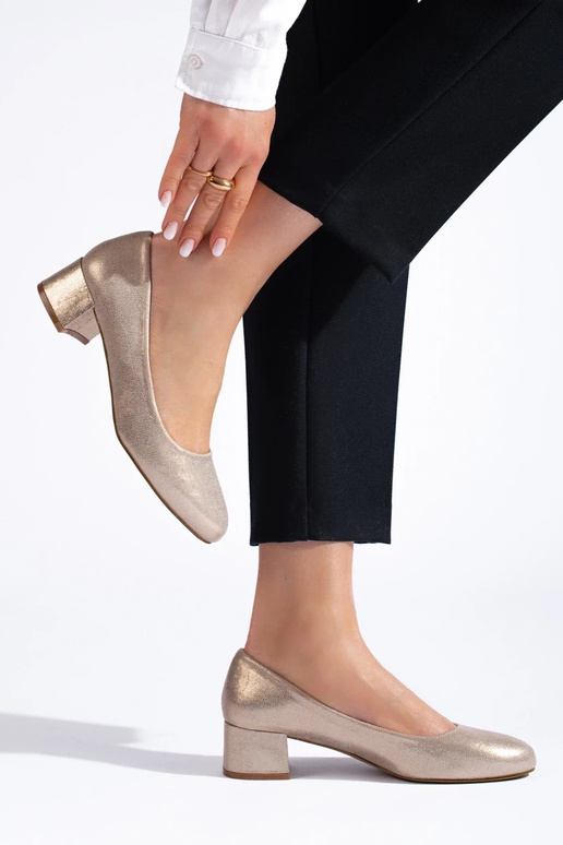 Augstpapēžu kurpes