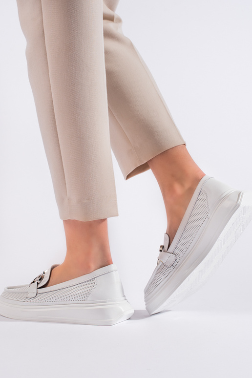 baltas krāsas  Sieviešu mokasīni baltas krāsas  Sieviešu mokasīni