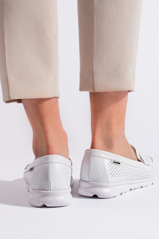 baltas krāsas  Sieviešu mokasīni