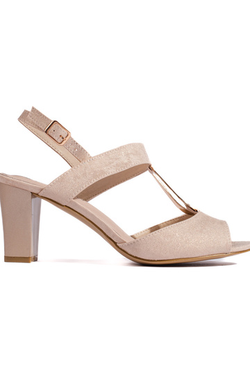 Zelta krāsas kurpes  uz papēža