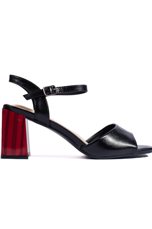 sandales   Melnas krāsas uz papēža sandales   Melnas krāsas uz papēža