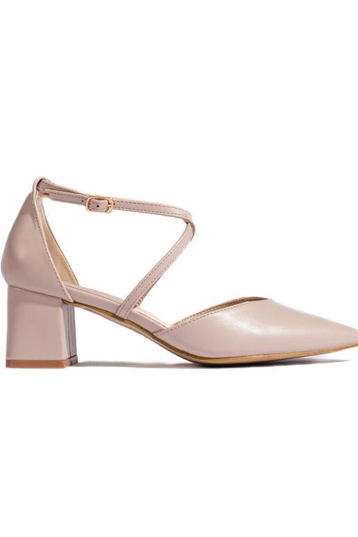 smilšu krāsas kurpes smilšu krāsas kurpes