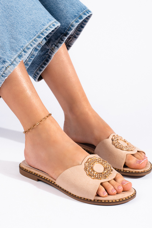 smilšu krāsas  čības smilšu krāsas  čības