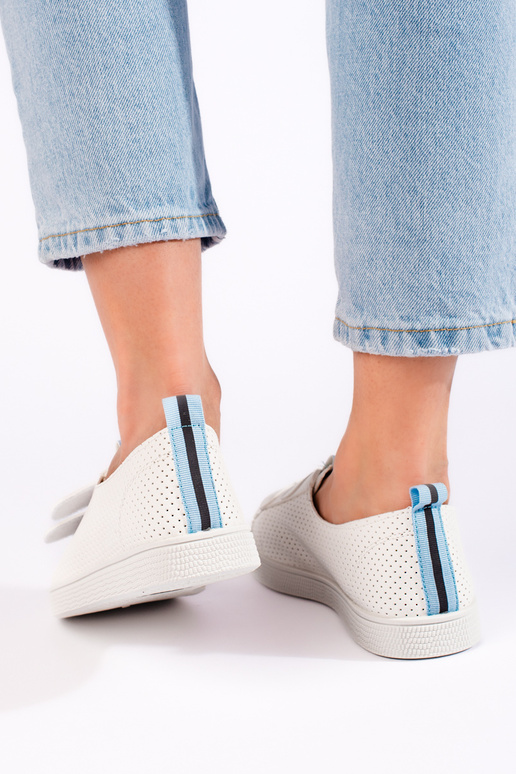 Sieviešu zābaki balta krāsa y Sieviešu zābaki balta krāsa y