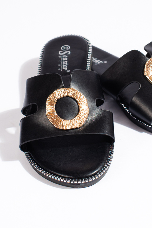 melnas krāsas čības