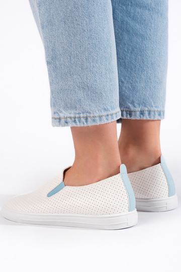 kurpes slip on balta krāsa- 2