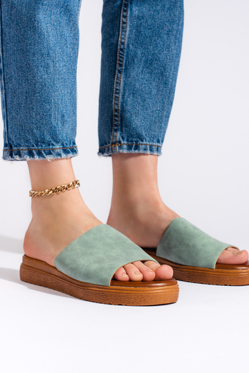 Zaļas krāsas  čības  ar... 2