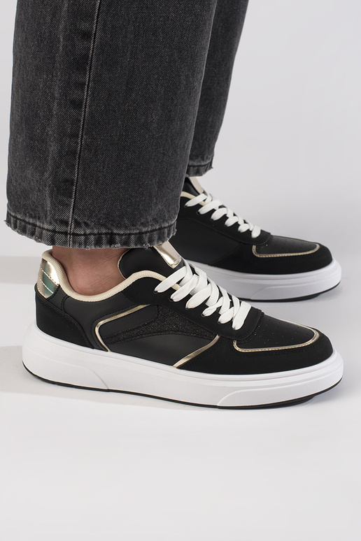 Stilīgasrnas brīvā laika apavi Melnas...