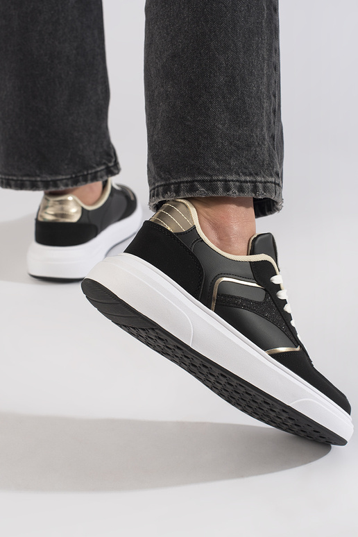 Stilīgasrnas brīvā laika apavi Melnas...